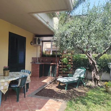 Casa Verenzo Mascali